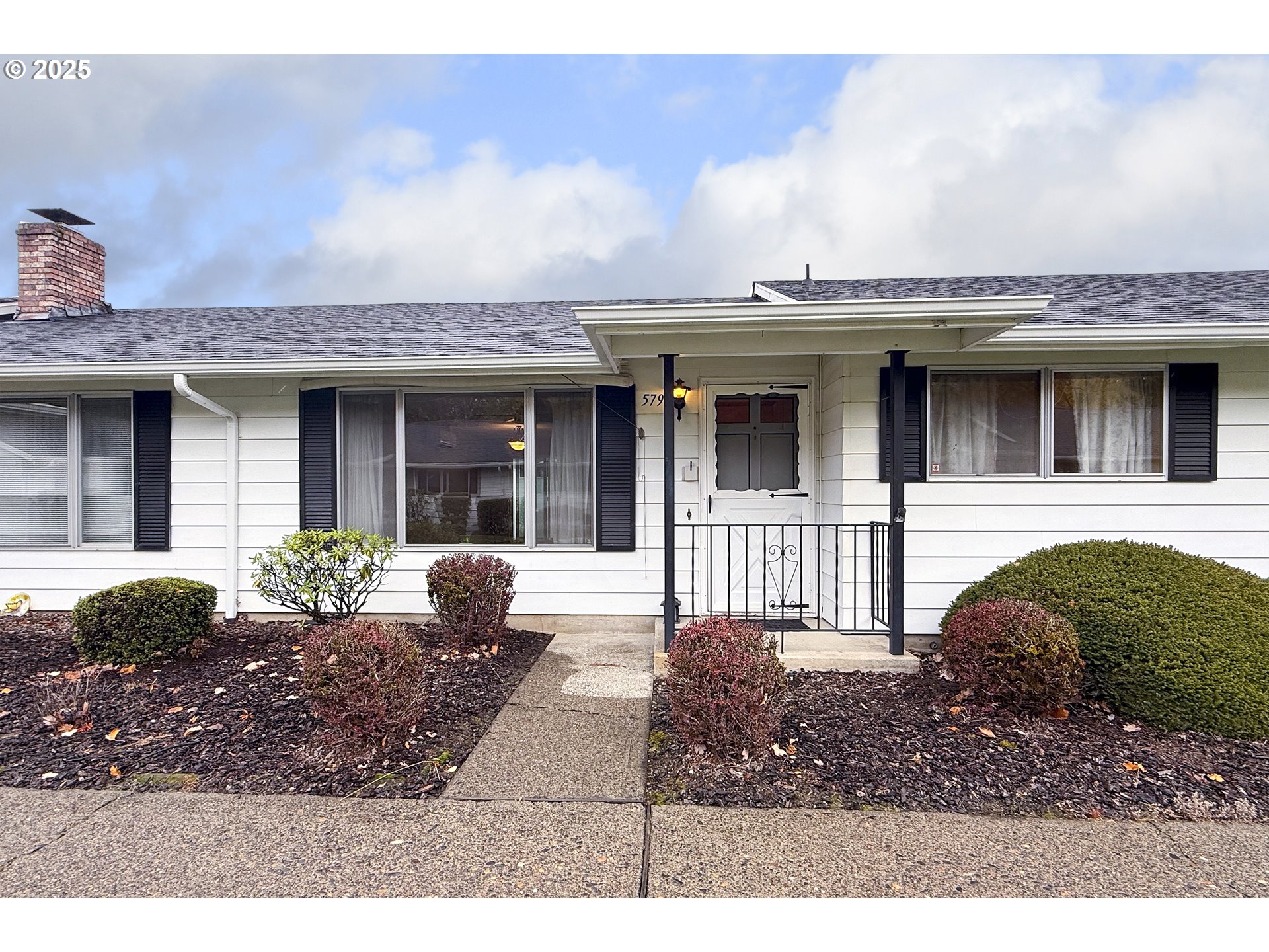 579 FLEMING AVE - RMLS #583603244