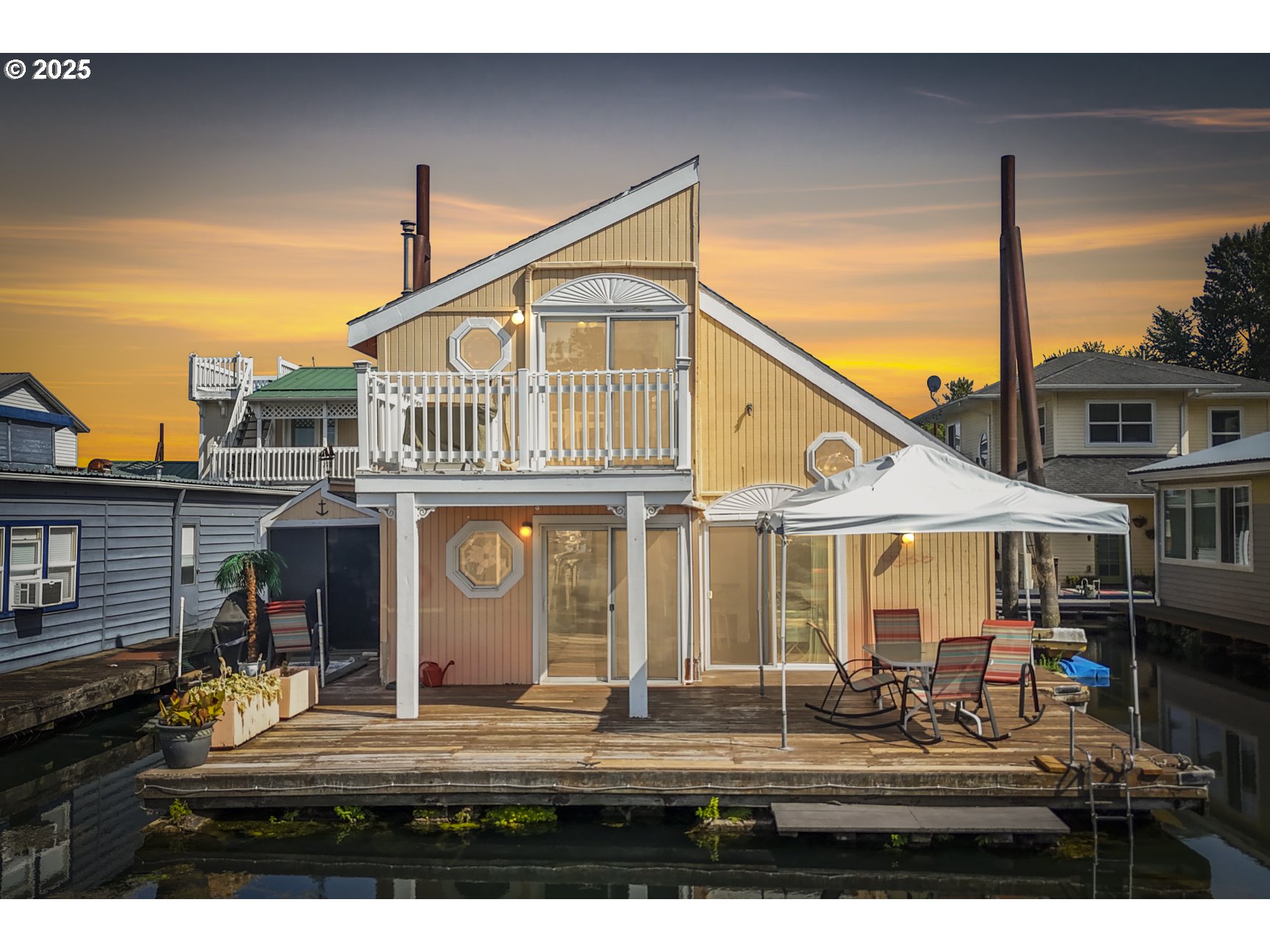 18989 Marine DR - RMLS #589412091
