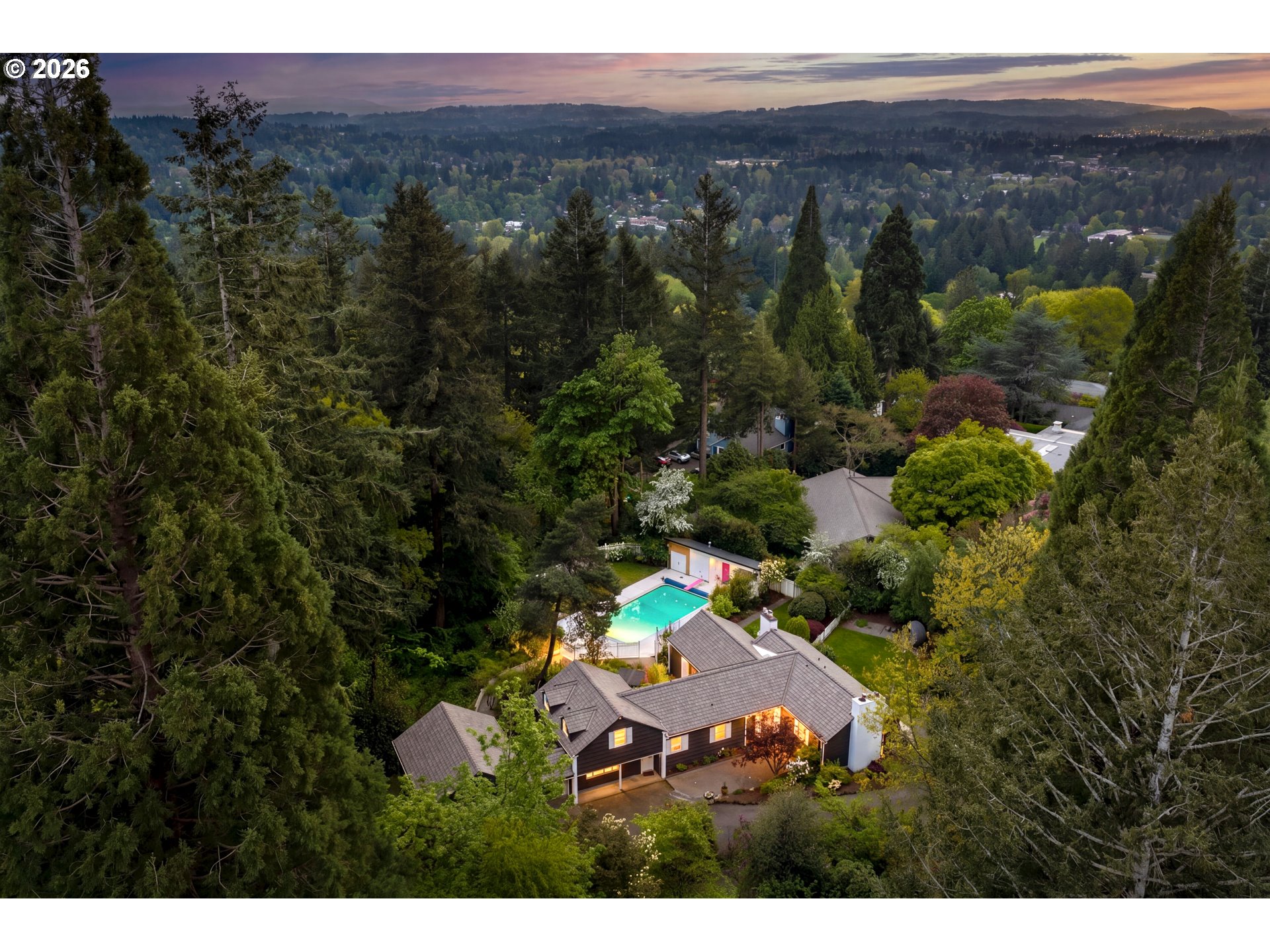 3926 MARTINS LN - RMLS #591137406