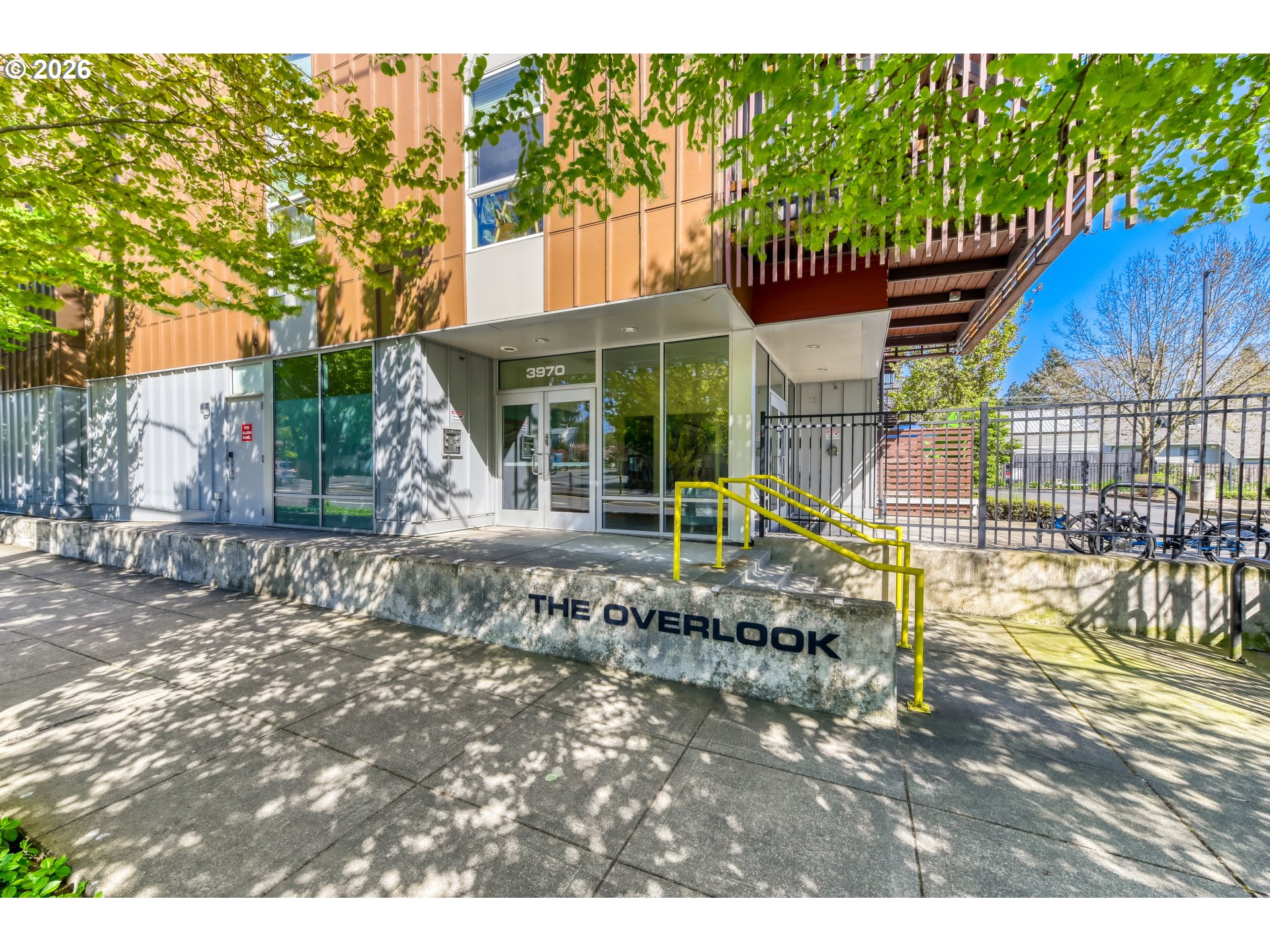 3970 INTERSTATE AVE - RMLS #591933738