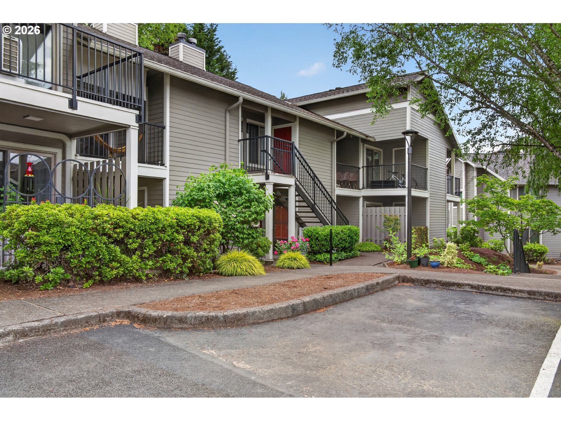 86 KINGSGATE RD - RMLS #599126533