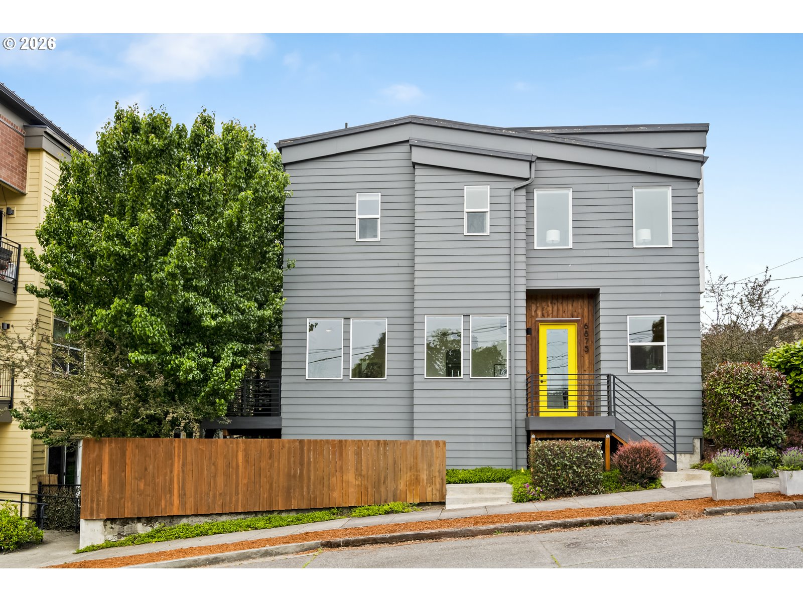 6875 SALEM AVE - RMLS #616066922