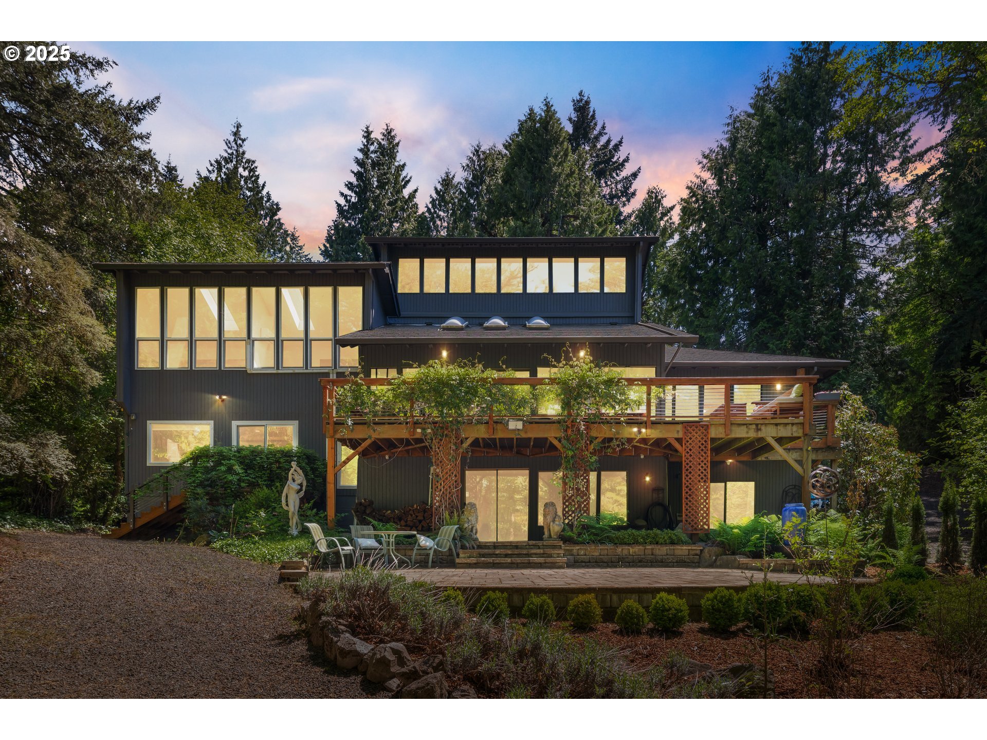560 59TH CT - RMLS #618436648