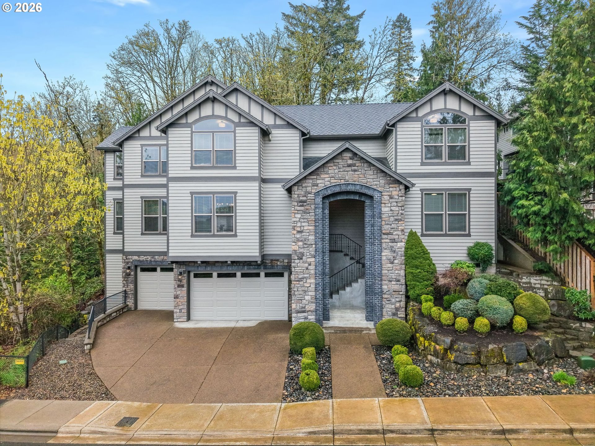 1880 DEETTE DR - RMLS #629839017