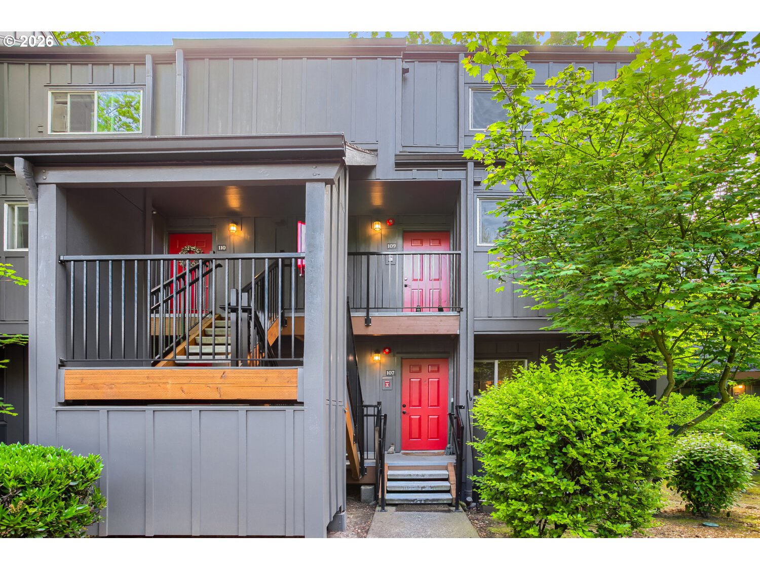4 TOUCHSTONE - RMLS #634472435