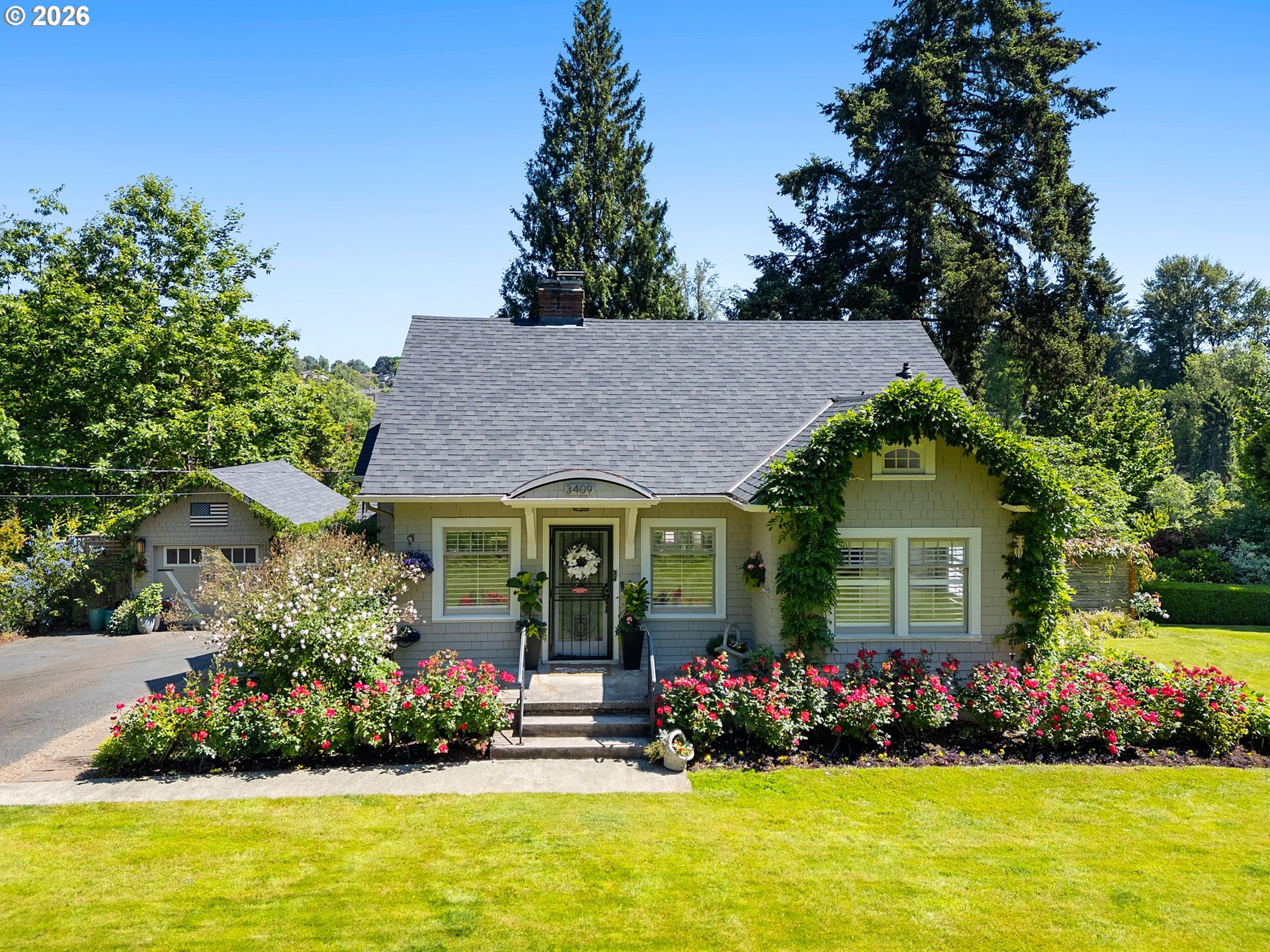 3409 ALDERCREST RD - RMLS #701998530