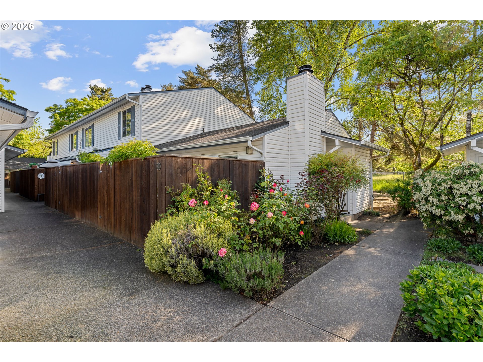 28740 PARKWAY AVE - RMLS #734820190