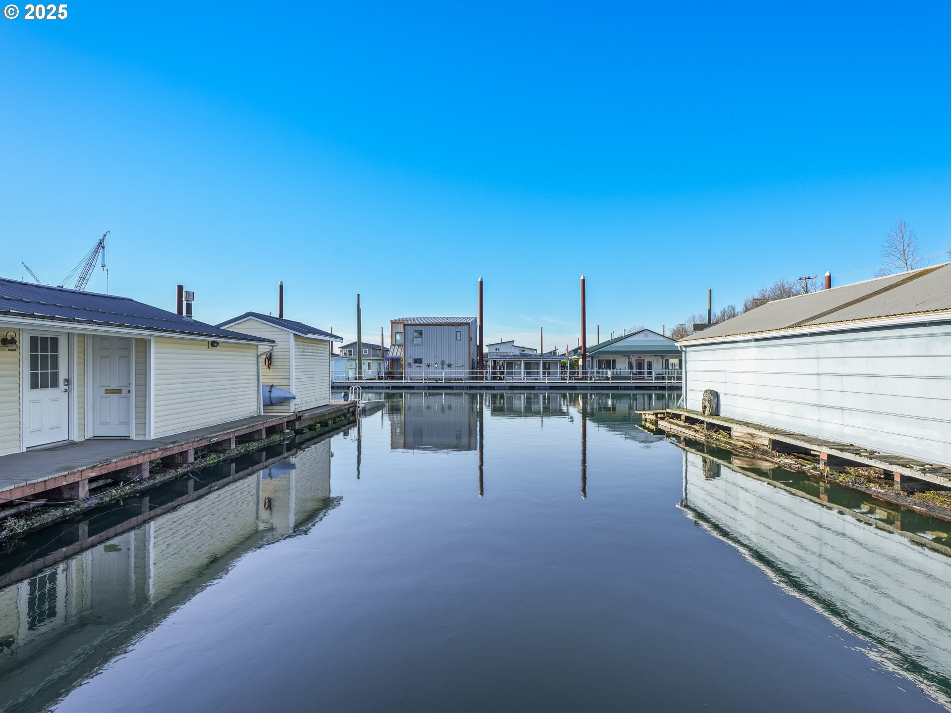 1639 Jantzen AVE - RMLS #748739864