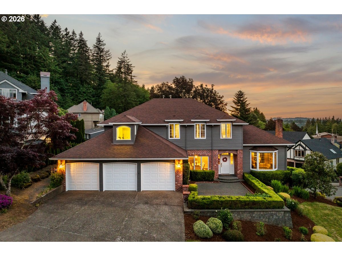 2055 RIDGE POINTE DR - RMLS #752604506