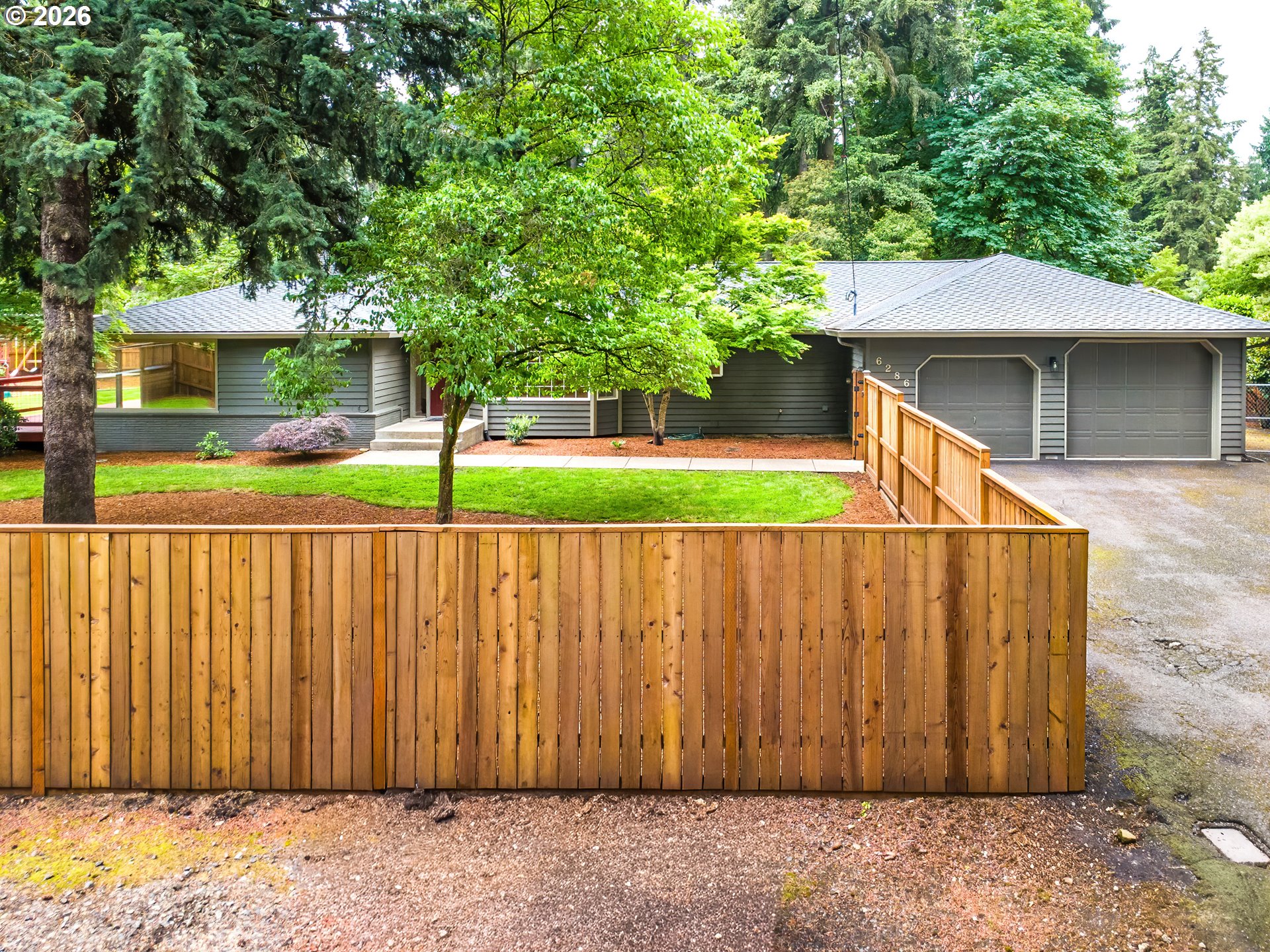 6286 HARRINGTON AVE - RMLS #761601134