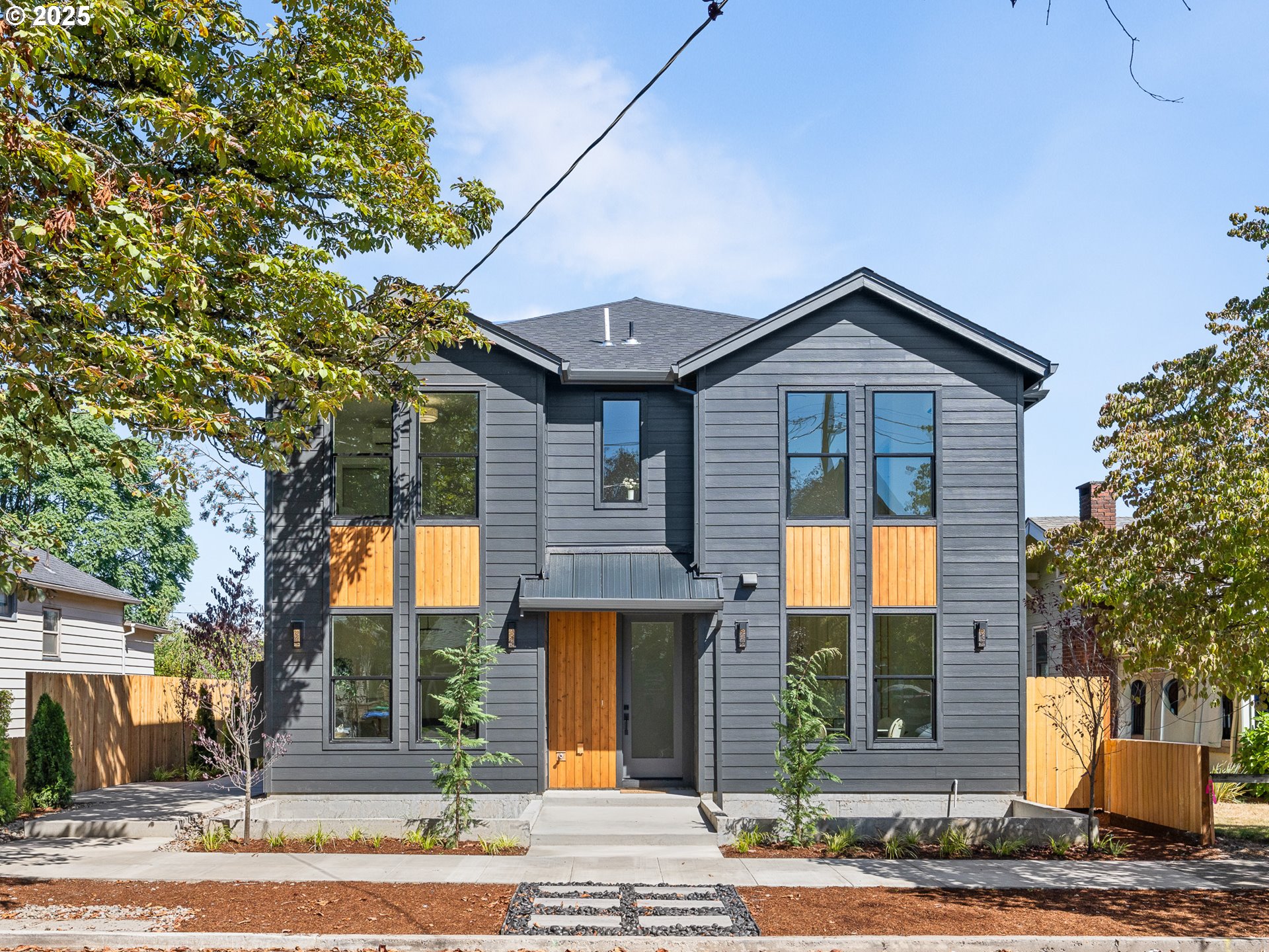 2081 Harold ST - RMLS #764840046