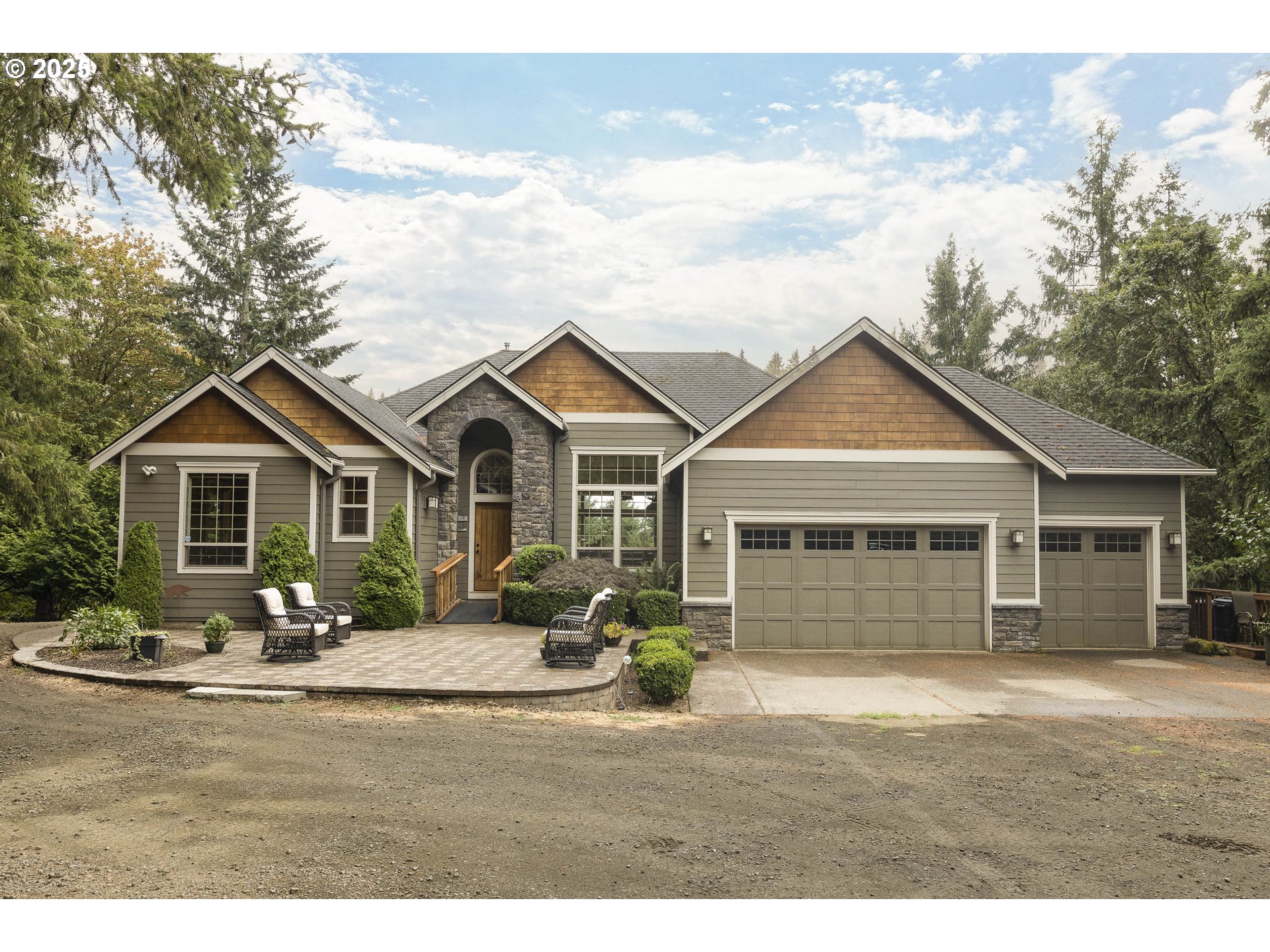 5101 PARADISE DR - RMLS #777196966