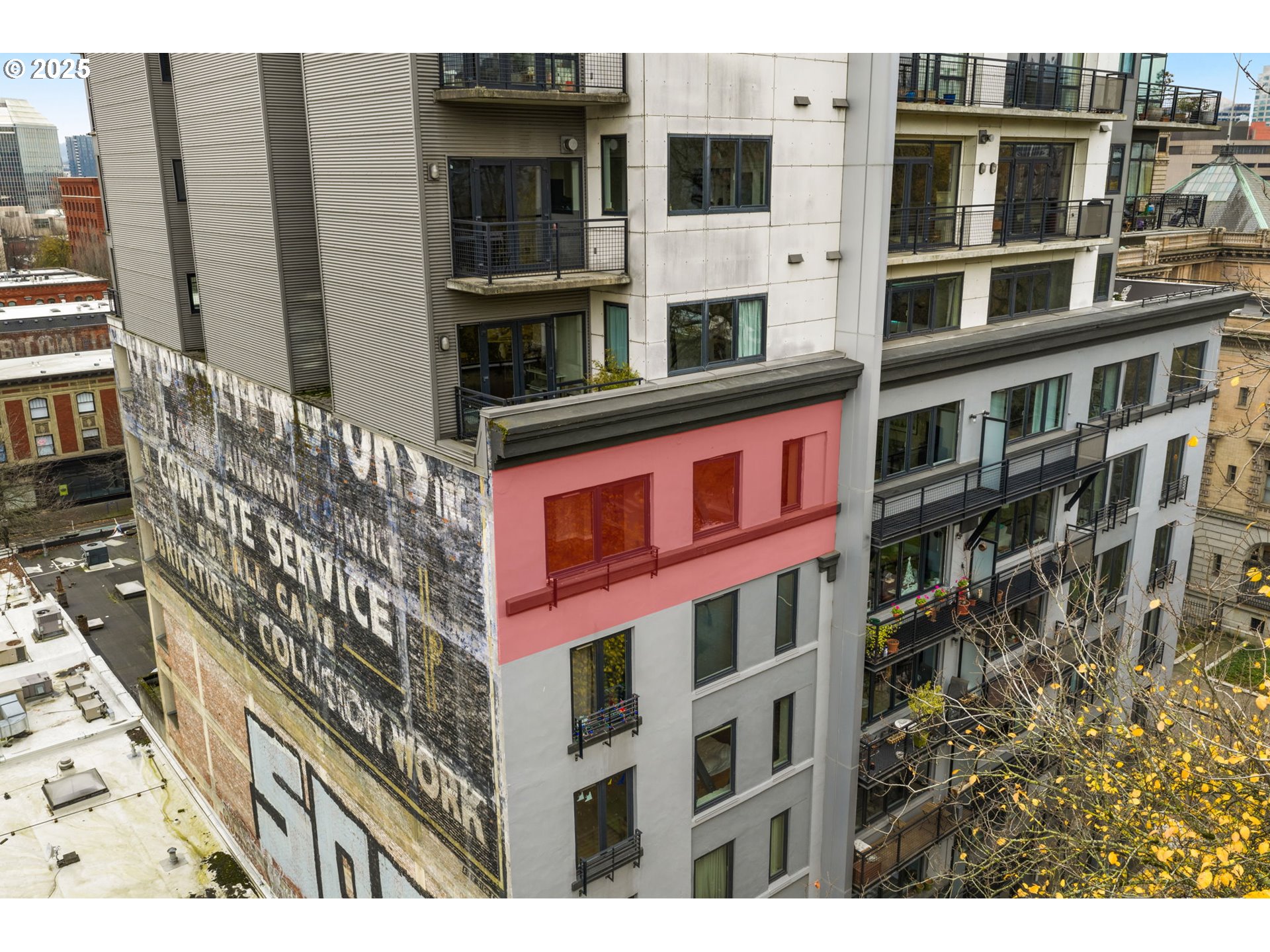 300 8TH AVE - RMLS #778651393