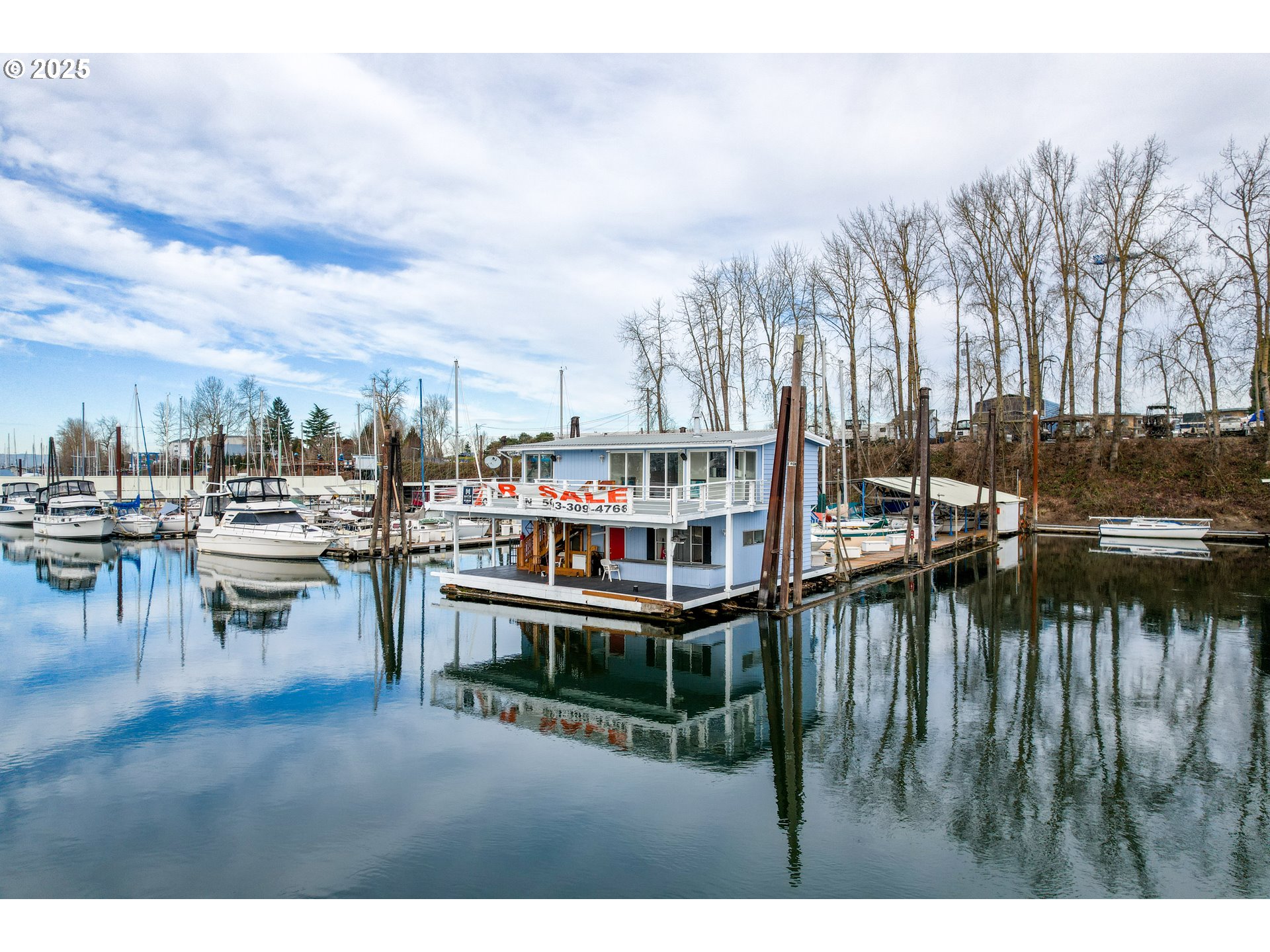 300 TOMAHAWK ISLAND DR - RMLS #797640122